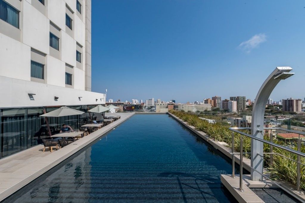 Movich Buro 51 Barranquilla (Atlantico) Exterior foto The rooftop pool